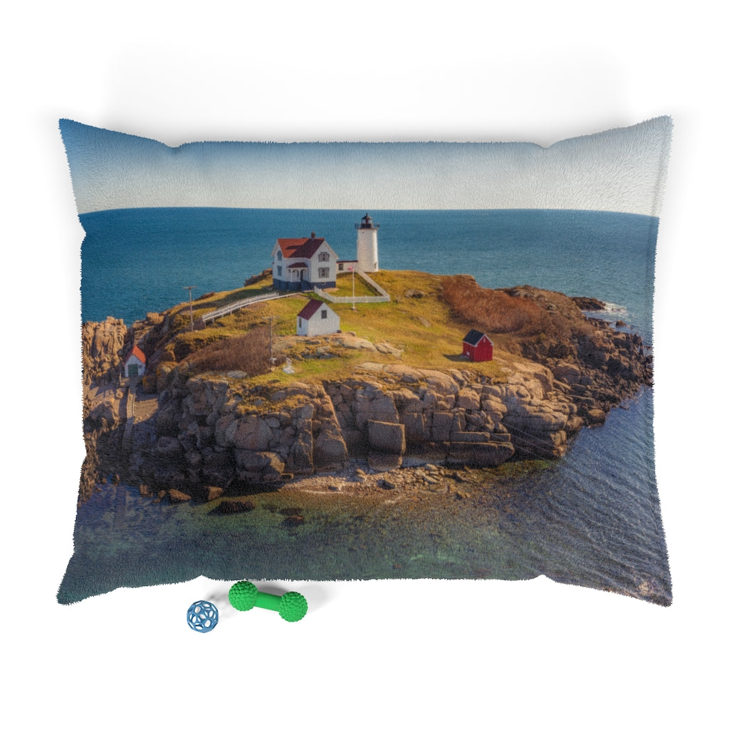 Nubble Lighthouse Pet Bed